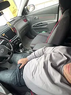 Snapshot of Cruel00 chatting on November 30, 10:16 am Cruel00 online show from November 30, 10:16 am