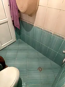 Snapshot of Cruel00 chatting on November 11, 12:44 pm Cruel00 online show from November 11, 12:44 pm