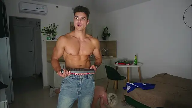 Horny boyzz online show from March 25, 7:35 pm