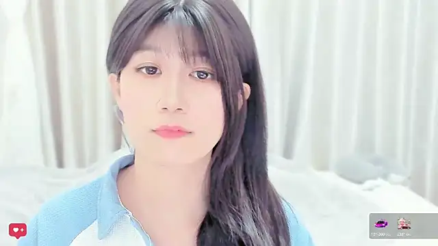 Rabbitlittlefool online show from March 22, 3:24 pm