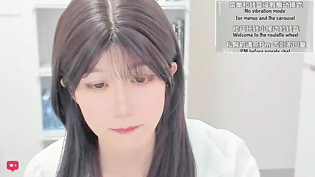 Rabbitlittlefool online show from April 9, 6:15 am