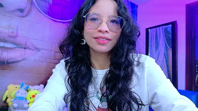 Giaa rossi online show from May 7, 2:09 pm