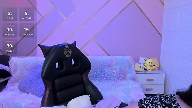 Giaa rossi online show from September 14, 1:11 pm