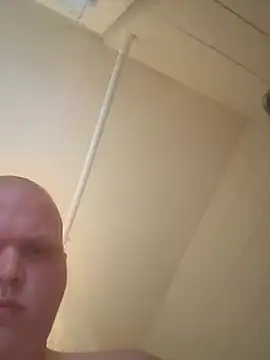 Snapshot of Buck2000 chatting on February 28, 10:31 pm Buck2000 online show from February 28, 10:31 pm