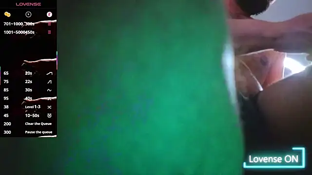 Snapshot of Ernesto-Rodriguez82 chatting on December 13, 8:48 pm Ernesto-Rodriguez82 online show from December 13, 8:48 pm