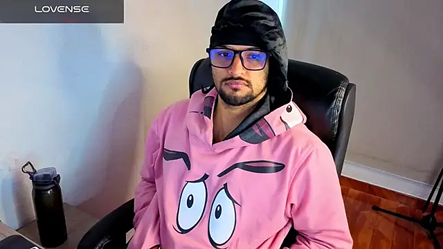 Ernesto-Rodriguez82 online show from April 2, 11:39 am