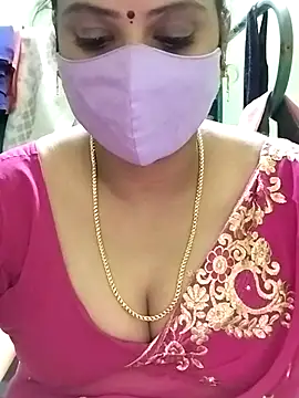 Snapshot of yoga-mithraa chatting on January 14, 5:05 pm yoga-mithraa online show from January 14, 5:05 pm