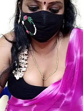 Snapshot of yoga-mithraa chatting on November 16, 12:37 am yoga-mithraa online show from November 16, 12:37 am