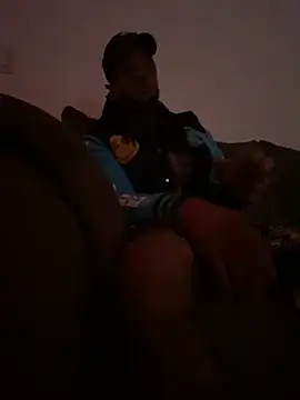 Taydagr8 online show from October 14, 9:15 pm