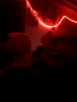 Taydagr8 online show from October 26, 2:50 pm