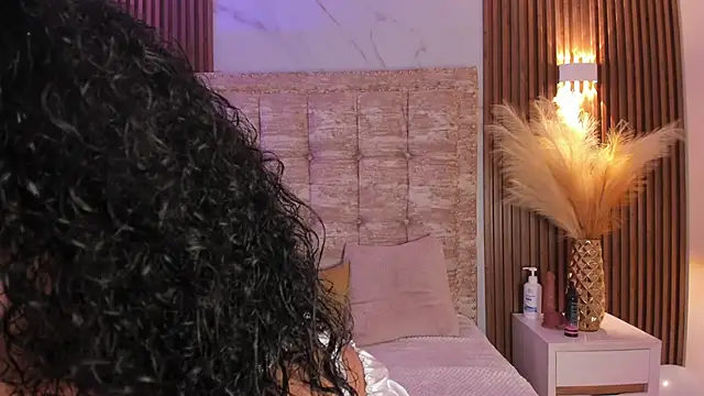 Dakota Mars online show from February 27, 3:29 am