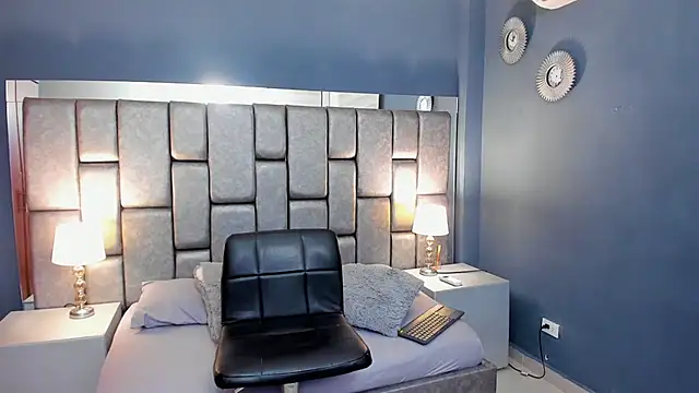 Cata Joness online show from September 9, 4:33 am