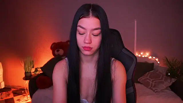 FataleNellie online show from March 10, 10:14 pm