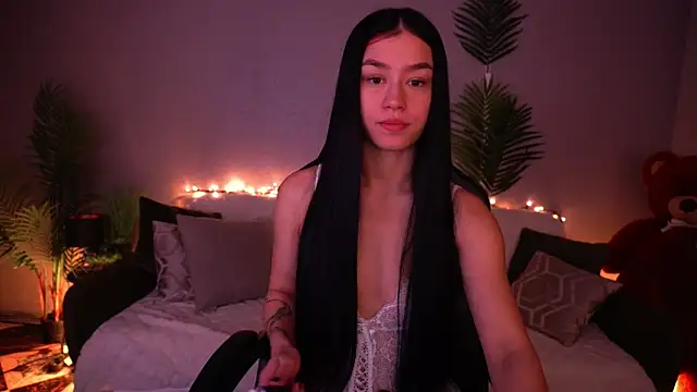 FataleNellie online show from March 26, 9:56 pm