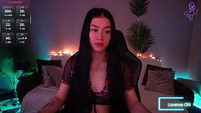 FataleNellie online show from March 27, 10:00 pm