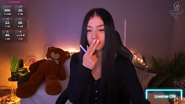 FataleNellie online show from February 24, 9:59 pm