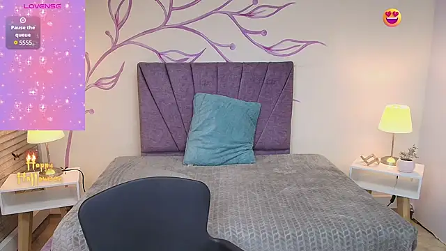 Snapshot of Lia_Blake_ chatting on November 7, 12:21 pm Lia Blake online show from November 7, 12:21 pm