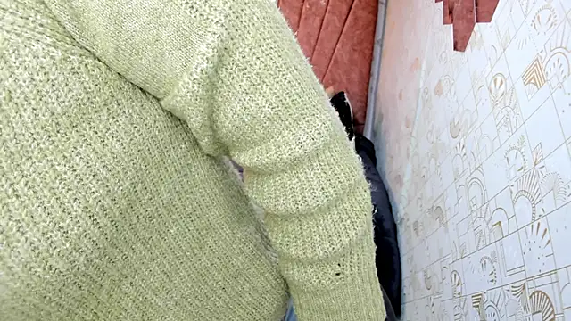 Lia Blake  online show from December 17, 12:43 pm