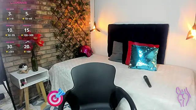 Lia Blake  online show from February 17, 11:51 am