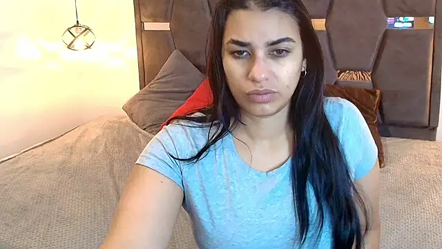 Lia Blake  online show from April 14, 12:10 pm