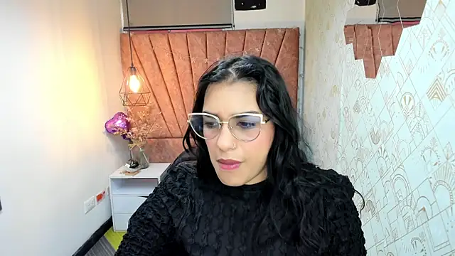 Lia Blake  online show from December 19, 12:40 pm