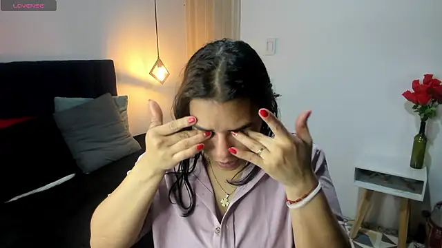 Lia Blake  online show from February 4, 12:33 pm