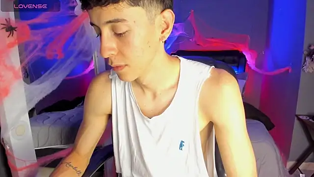 Snapshot of Jhon_snow22 chatting on October 29, 3:00 pm Jhon snow22 online show from October 29, 3:00 pm