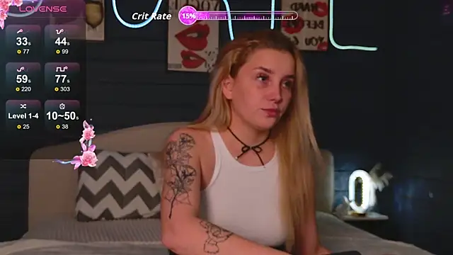 Snapshot of Crystal_Jull chatting on November 2, 3:17 pm Crystal Jull online show from November 2, 3:17 pm