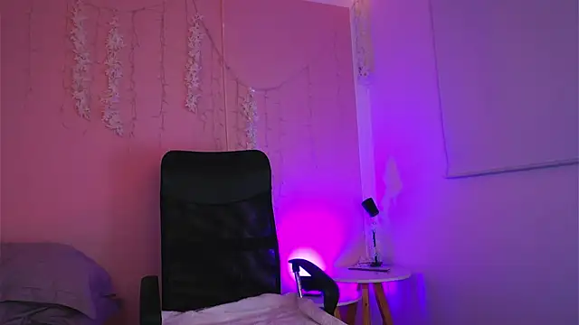 Violet moon24 online show from October 29, 10:09 pm