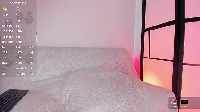 missweetpeach online show from February 17, 10:18 pm