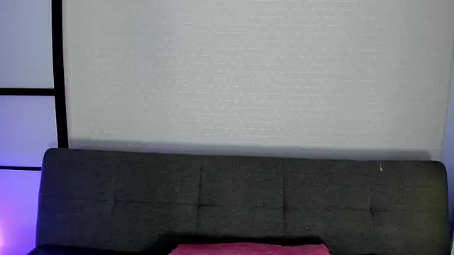 Snapshot of missweetpeach chatting on July 7, 4:21 pm missweetpeach online show from July 7, 4:21 pm