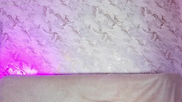 missweetpeach online show from March 23, 11:15 pm