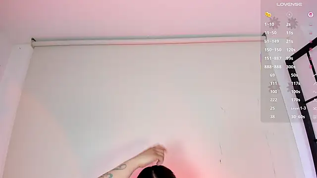 missweetpeach online show from April 25, 6:27 am