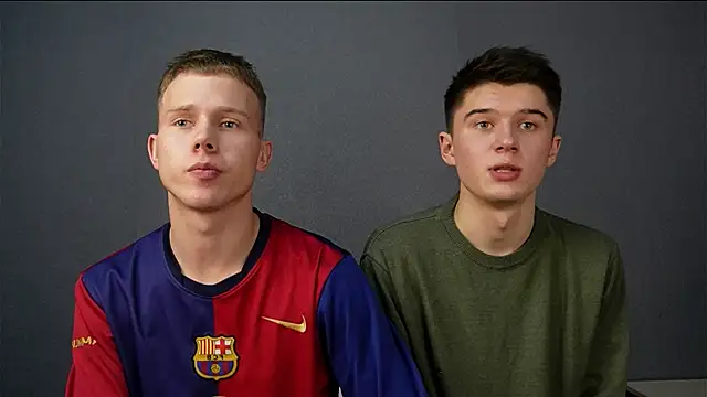 Snapshot of SherlockMax chatting on November 20, 8:09 pm SherlockMax online show from November 20, 8:09 pm