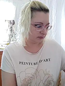 VikaKing online show from February 28, 9:31 am