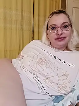 VikaKing online show from February 24, 6:31 pm