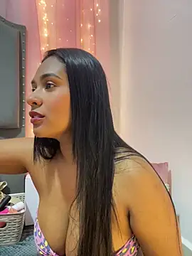 ericajohnson  online show from October 6, 3:57 pm