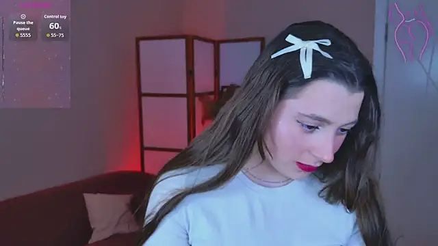 Queen Michelle  online show from December 18, 10:13 pm