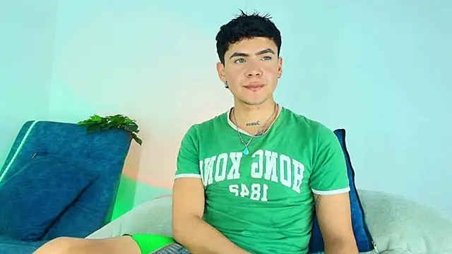 CamiiGuzmanX online show from November 24, 7:47 pm