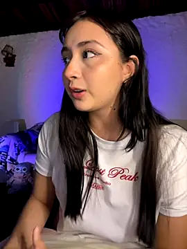 Snapshot of kaori_77 chatting on October 29, 4:00 am kaori 77 online show from October 29, 4:00 am