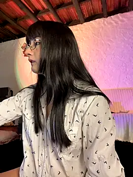 Snapshot of kaori_77 chatting on November 9, 3:43 am kaori 77 online show from November 9, 3:43 am