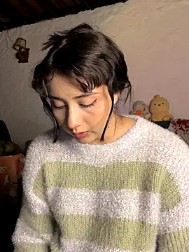 Snapshot of kaori_77 chatting on November 20, 3:51 am kaori 77 online show from November 20, 3:51 am