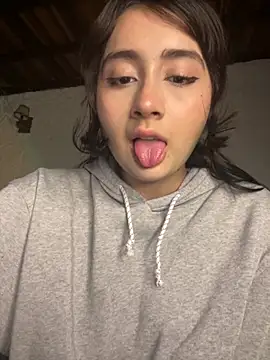 Snapshot of kaori_77 chatting on December 2, 3:19 am kaori 77 online show from December 2, 3:19 am