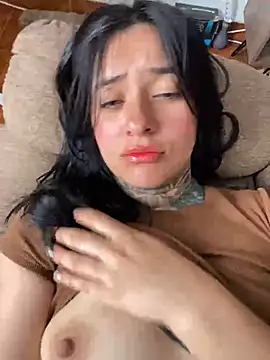 Snapshot of Rouse_07 chatting on November 7, 4:11 pm Rouse 07 online show from November 7, 4:11 pm