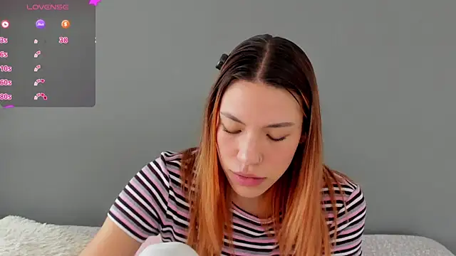 Snapshot of AntonellaaRossii chatting on September 29, 1:28 pm AntonellaaRossii online show from September 29, 1:28 pm