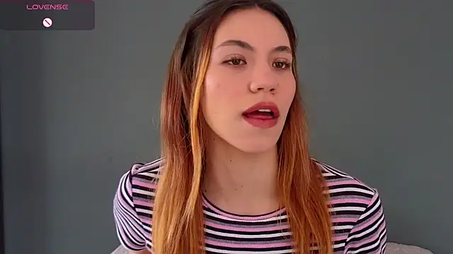 Snapshot of AntonellaaRossii chatting on November 30, 3:02 pm AntonellaaRossii online show from November 30, 3:02 pm