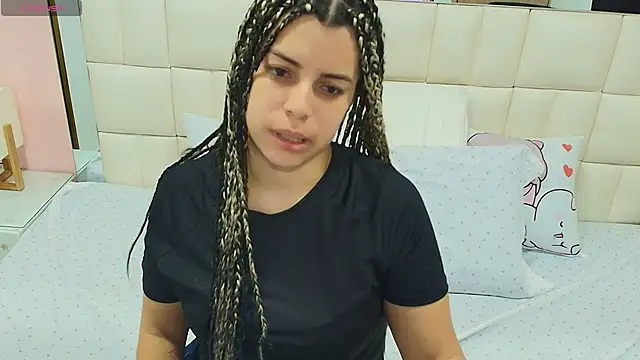 gisell gomez online show from November 29, 12:27 pm