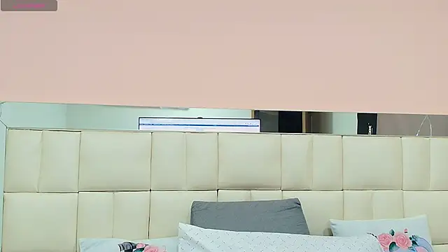 gisell gomez online show from November 7, 12:21 pm