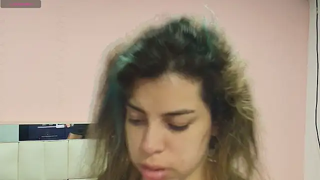 gisell gomez online show from December 15, 12:22 pm