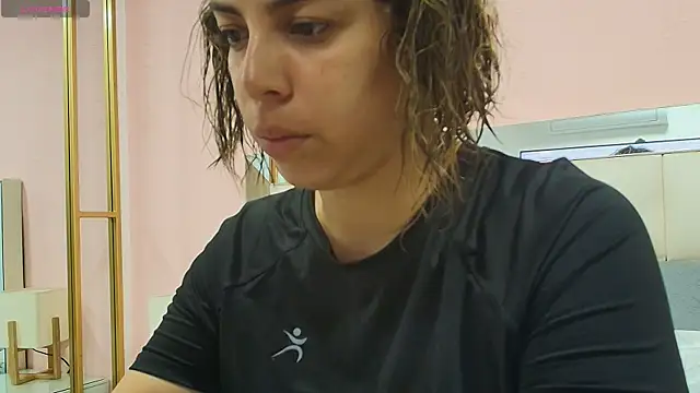 gisell gomez online show from January 9, 12:56 pm